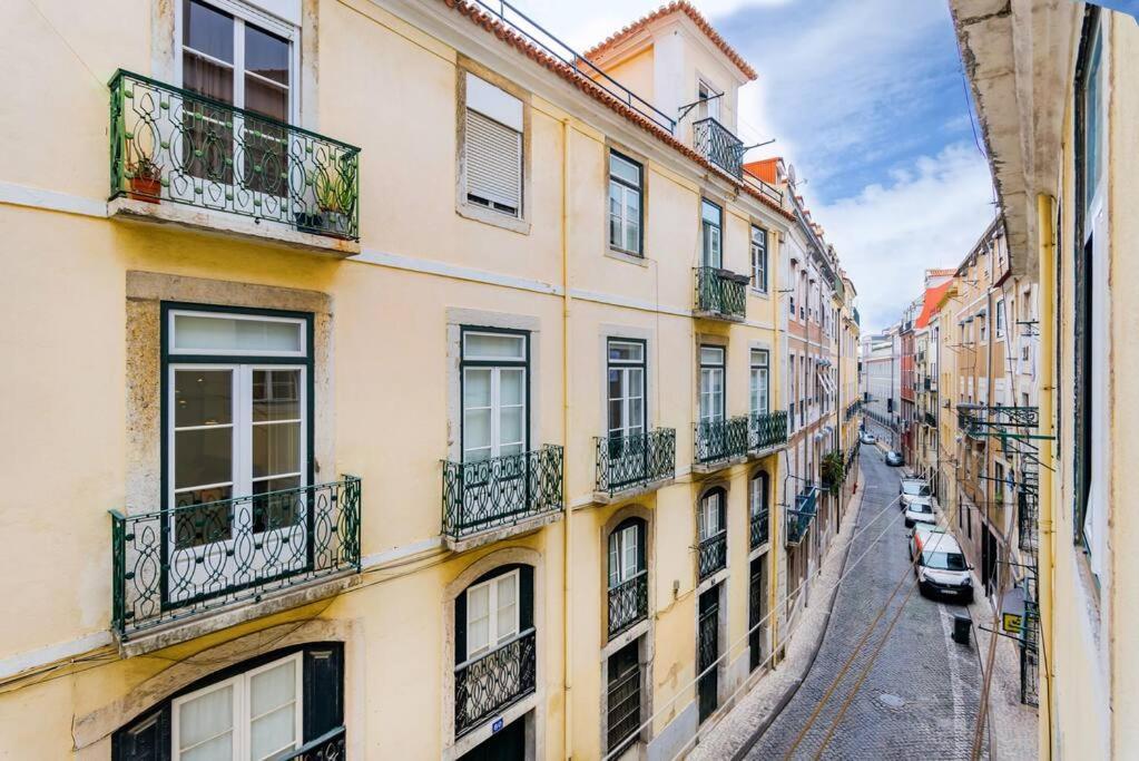 Appartement 1Br @ Downtown Lisbon Chiado Extérieur photo