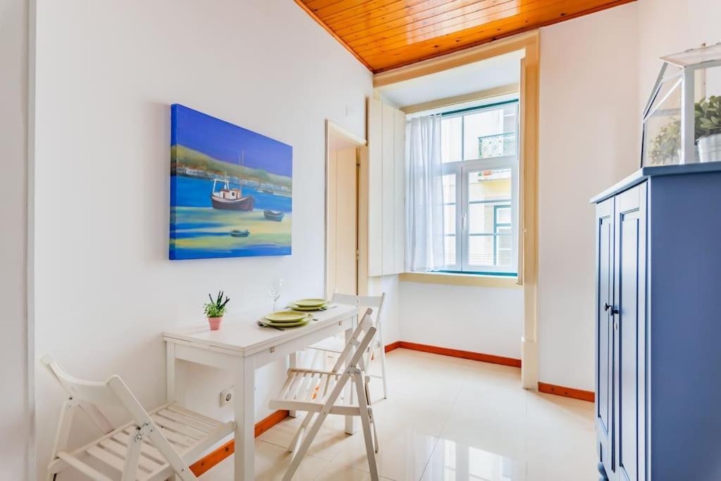 Appartement 1Br @ Downtown Lisbon Chiado Extérieur photo
